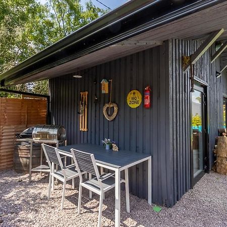 Mount Hillary Holiday Pods コーク エクステリア 写真